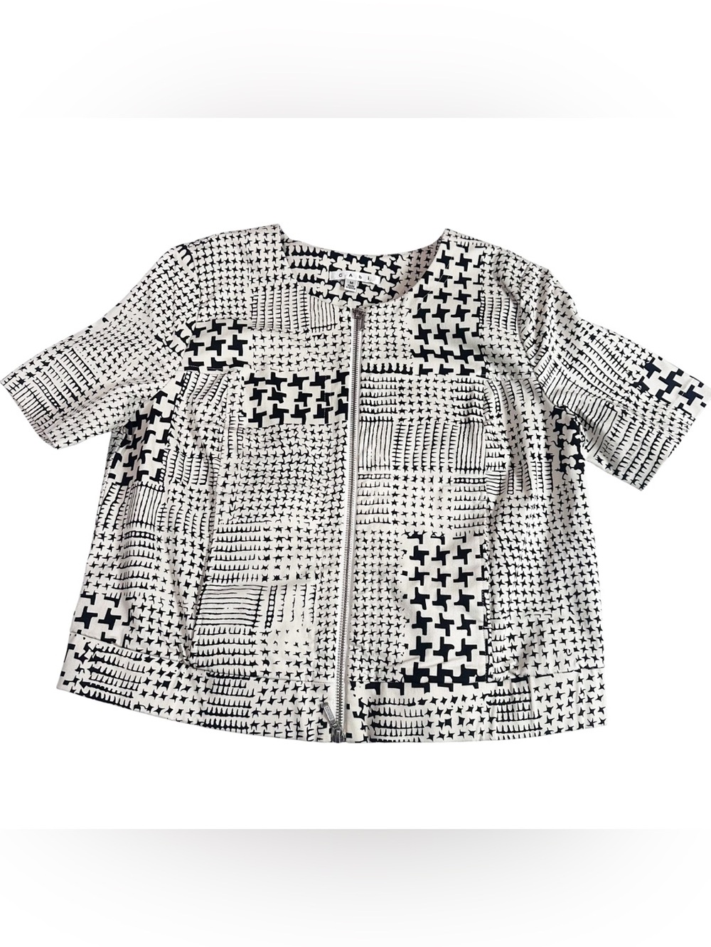 CAbi Black White Stretch Geometric Print Zip Front 3/4 Sleeve Pocket Jacket Top - Picture 3 of 13